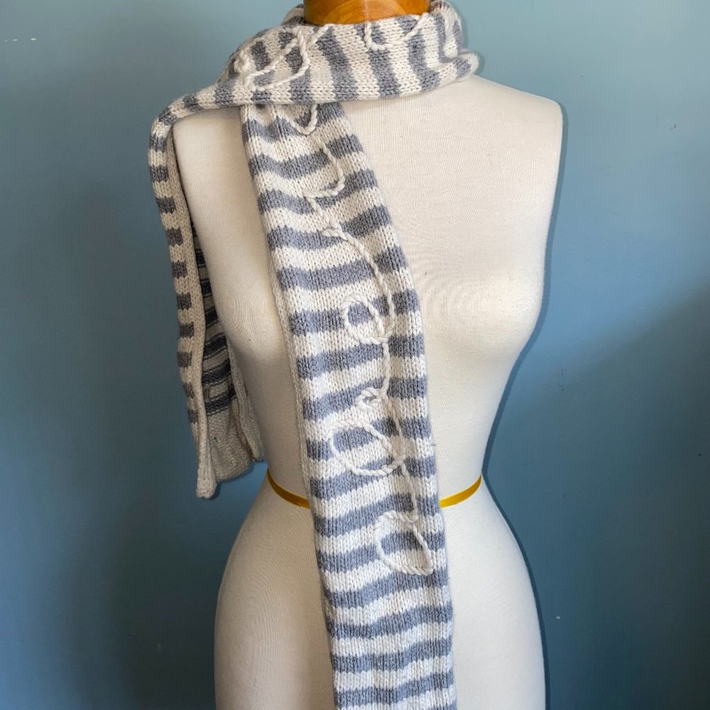 Scarf Great Quality and materials!!! (RARE)